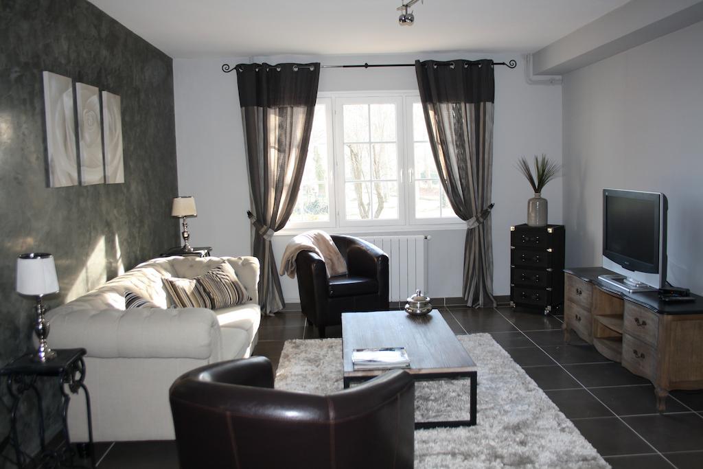 Hotel La Gourgasse Vieille Béziers Habitación foto