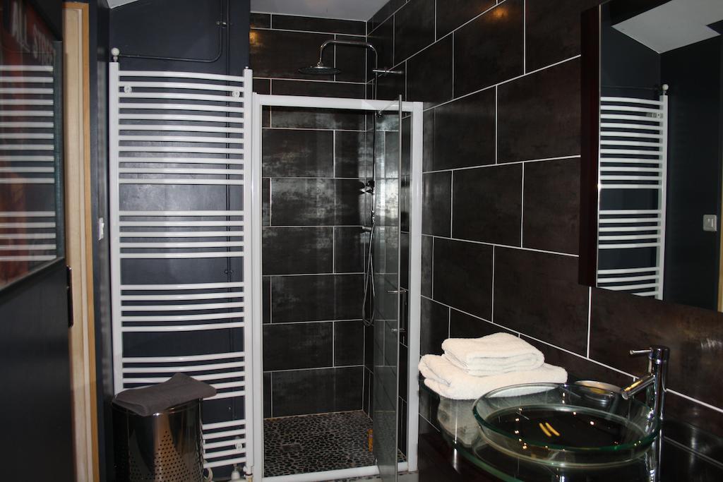 Hotel La Gourgasse Vieille Béziers Habitación foto
